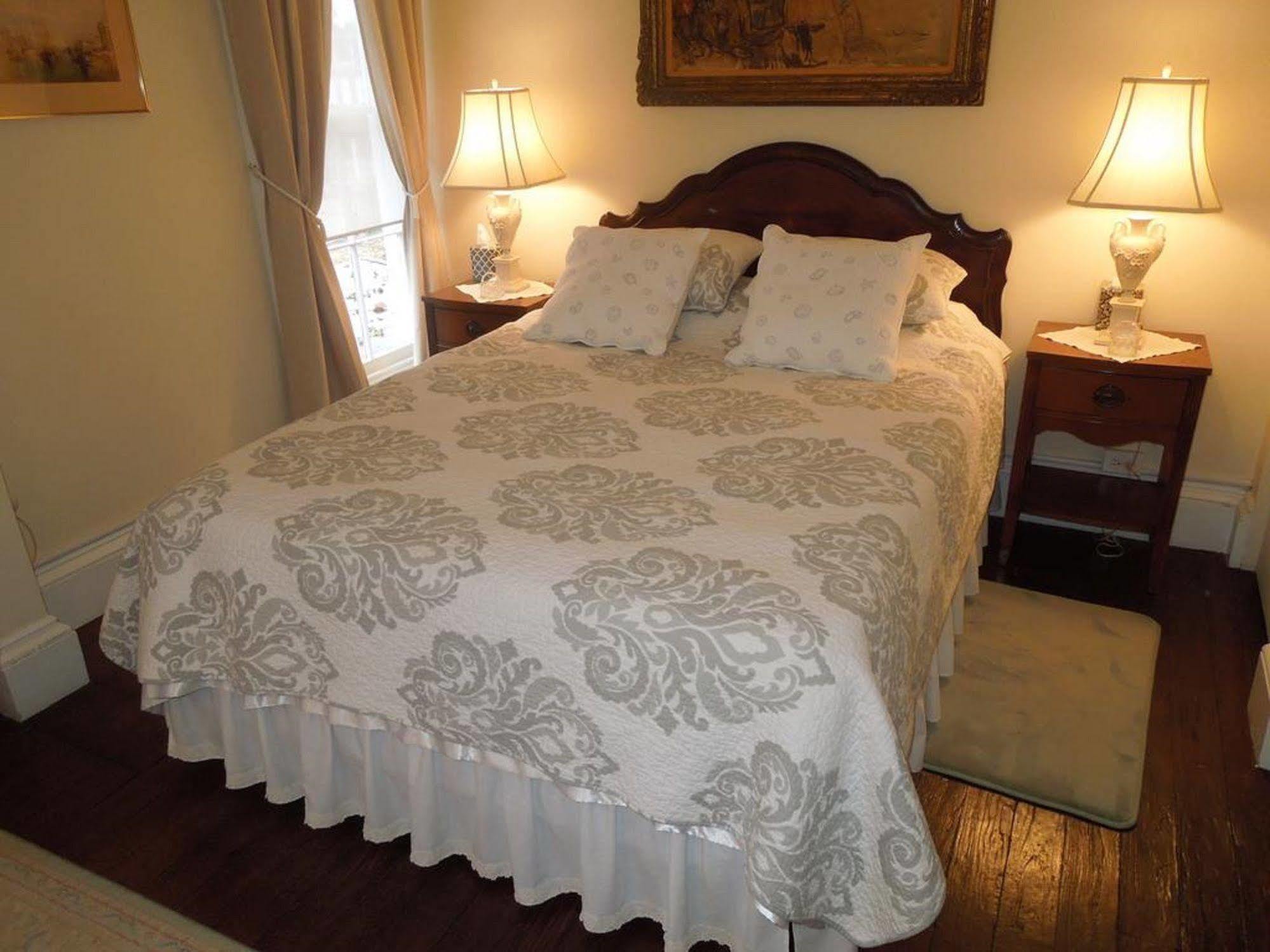 Victorian Bed & Breakfast Of Staten Island New York Exterior photo